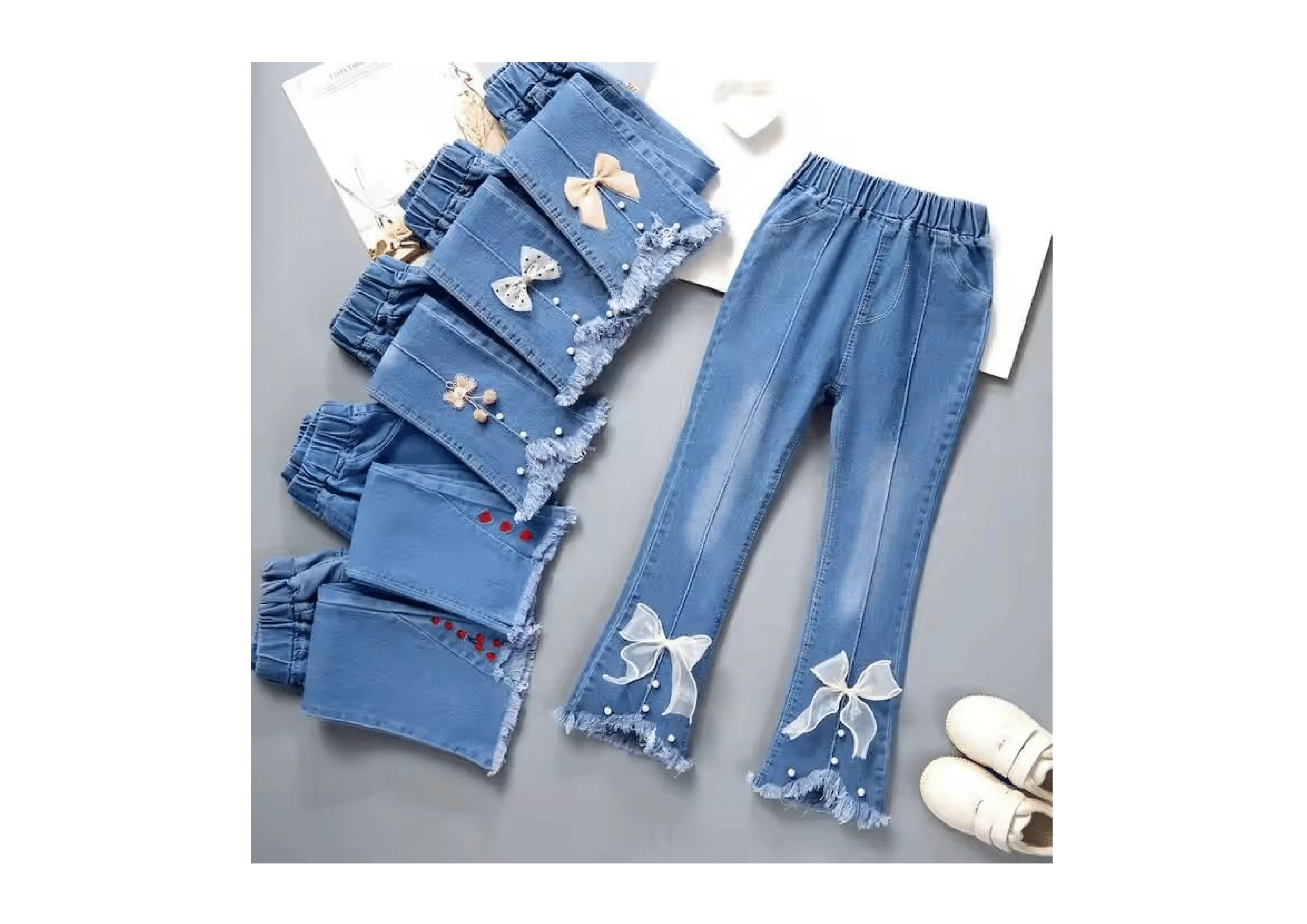 New Stretchable Children’s Jeans – Cute and Casual Bow Tie Blue Flared Jeans Suitable for Teenage Girls Aged 3-12. Embroidery Decoration, Loose Fit.